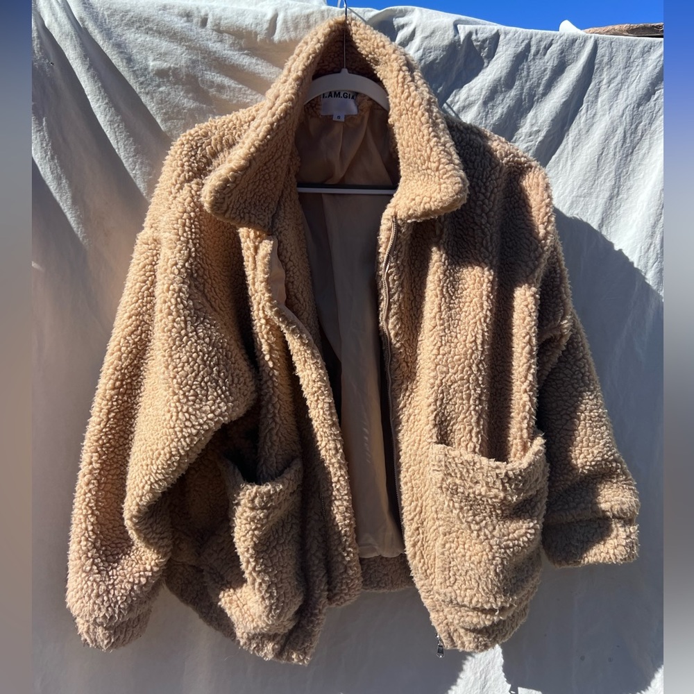 I am Gia teddy coat